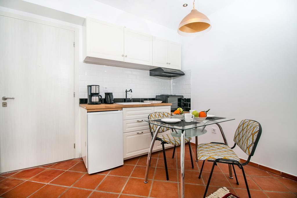 Danezis City Stars Boutique Aparthotel (Adults Only) Rhodes City ภายนอก รูปภาพ