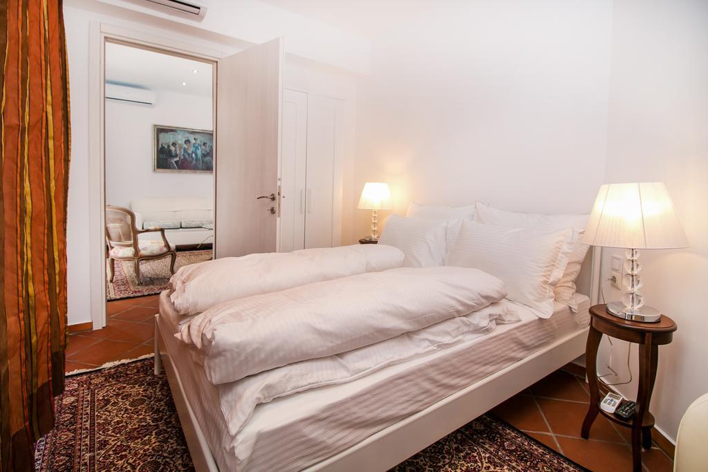 Danezis City Stars Boutique Aparthotel (Adults Only) Rhodes City ภายนอก รูปภาพ