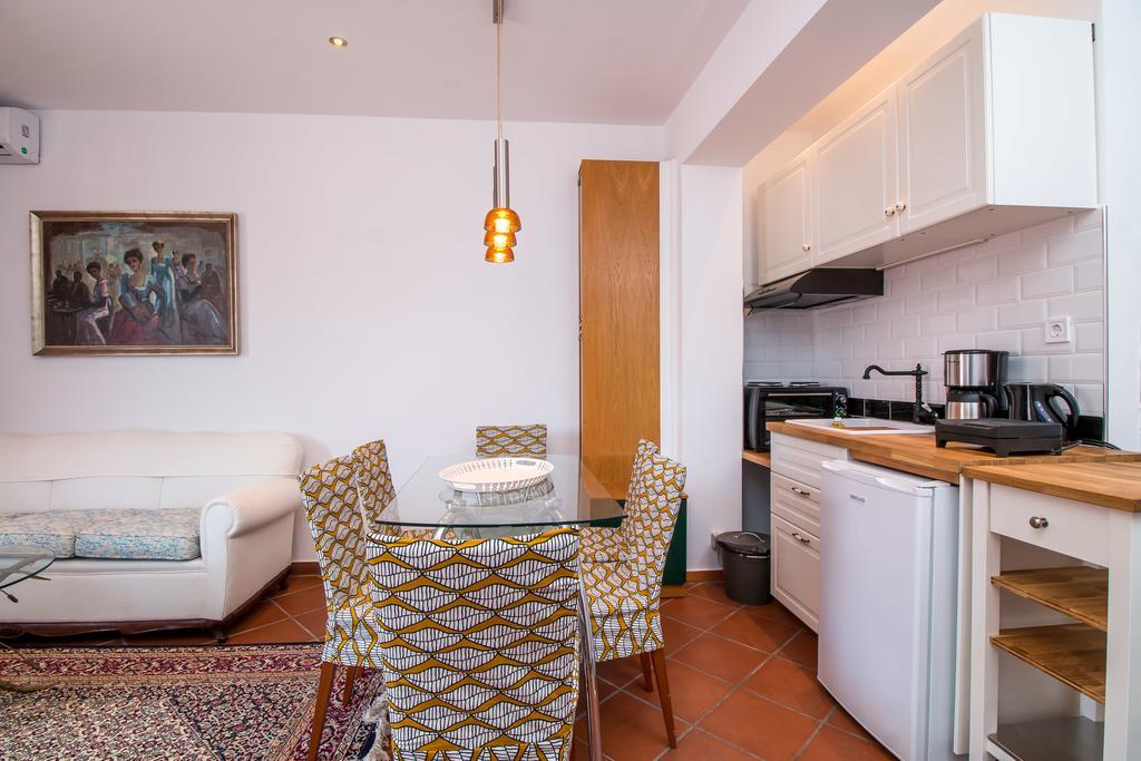 Danezis City Stars Boutique Aparthotel (Adults Only) Rhodes City ภายนอก รูปภาพ